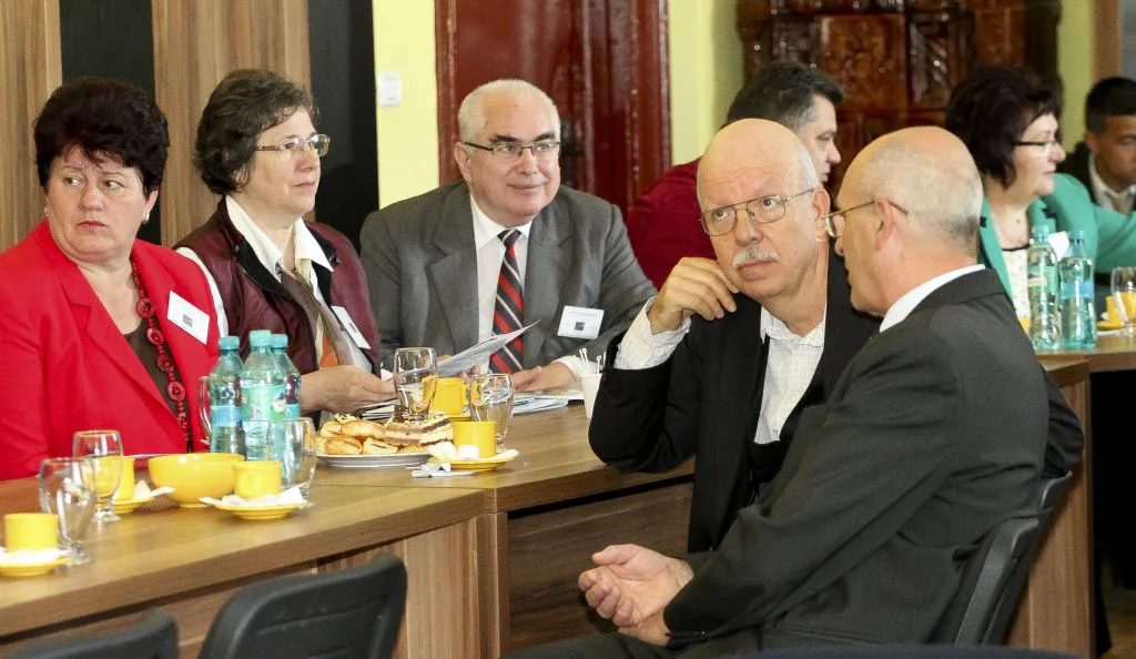 Simpozion Fizică 2014